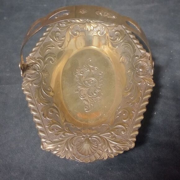 Vintage Bronze Silverplated Tarnish Resistant Filagree Basket EUC - Picture 1 of 9